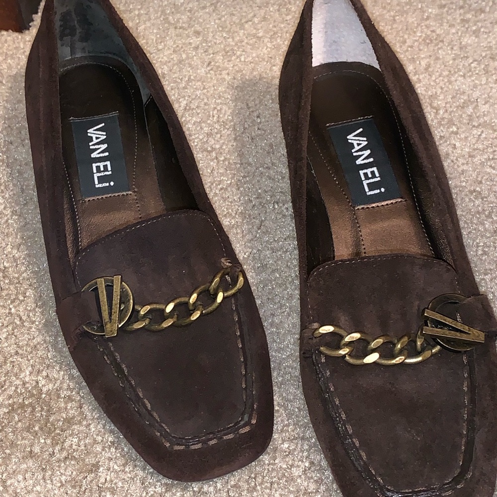 Van Eli brown suede loafers